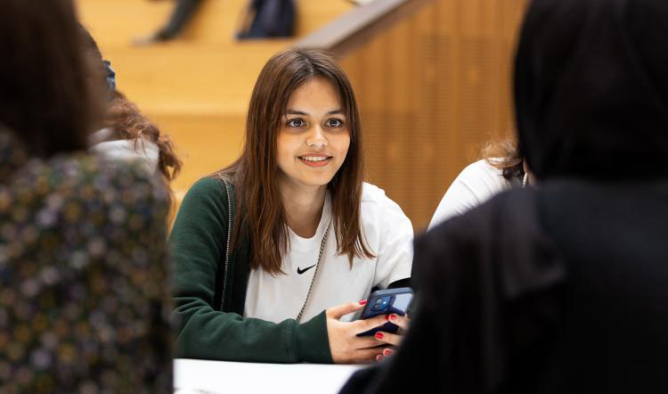 A listening student